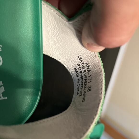 ALEGRIA BY PG LITE GREEN SUEDE ADUSTABLE STRAP FLAT ANA-171 SANDALS 38 / 7.5 - Picture 7 of 13